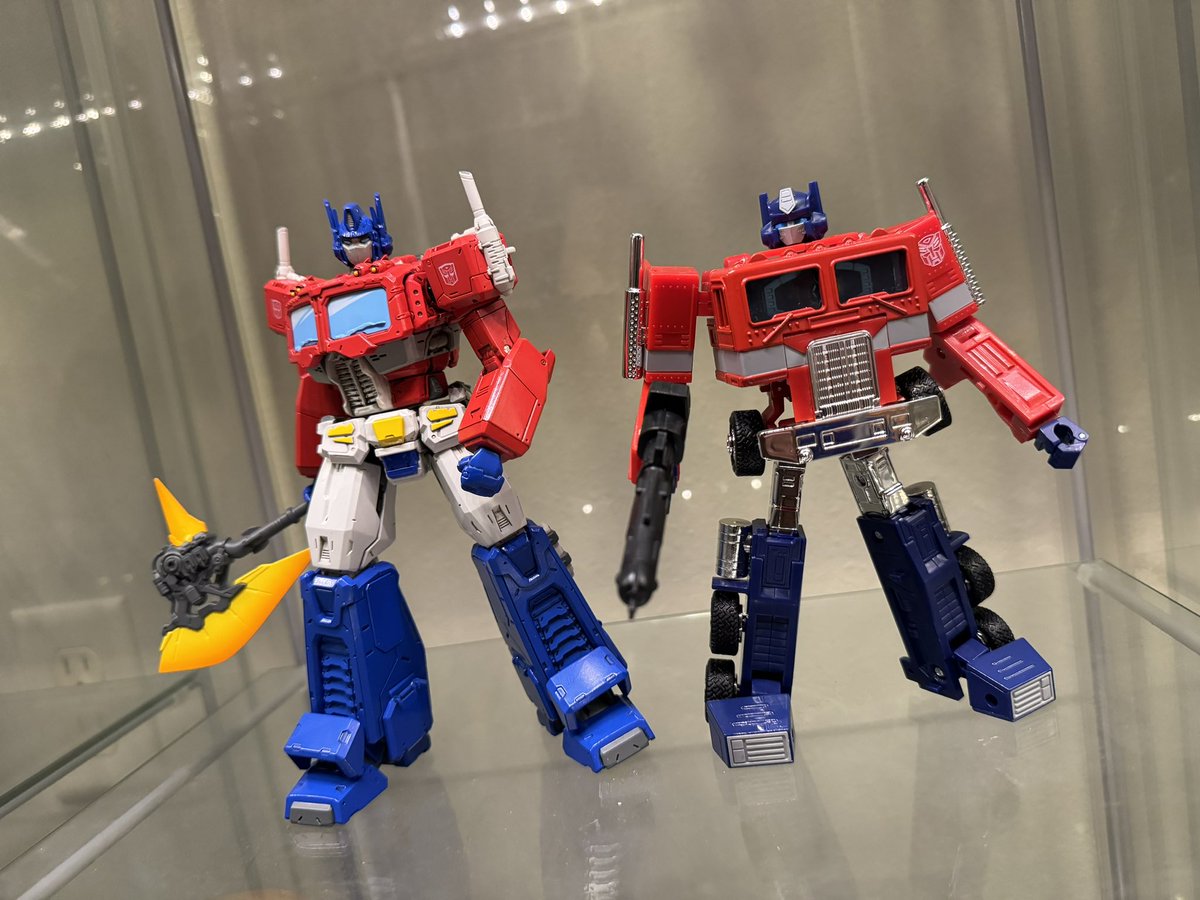 2024 is cooking with amazing Optimus Prime toys. #transformers #transformers40