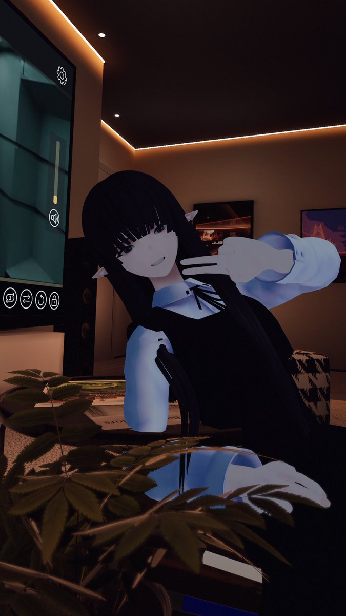 emanon_em's tweet photo. おはよ #ema_photo #Vphoto #vrphoto https://t.co/ob3Mu5bsOR
