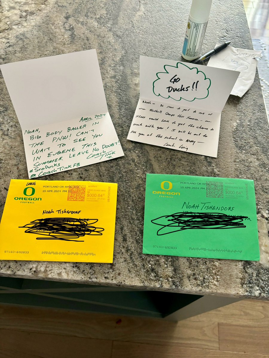 Thank you @CoachJoeLorig and @CoachTinkFB for the letters! Look forward to being in Eugene soon. @oregonfootball @CoachSpencerP @GoPacerFootball