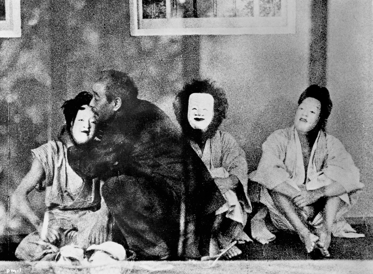 Join us this weekend for The Art of the Benshi, a unique experience that pairs rarely shown silents with captivating live performances by benshi—Japanese silent film narrators—and live music! Friday at the United movie palace + Sat & Sun at @hammer_museum ucla.in/3Jb4ShD