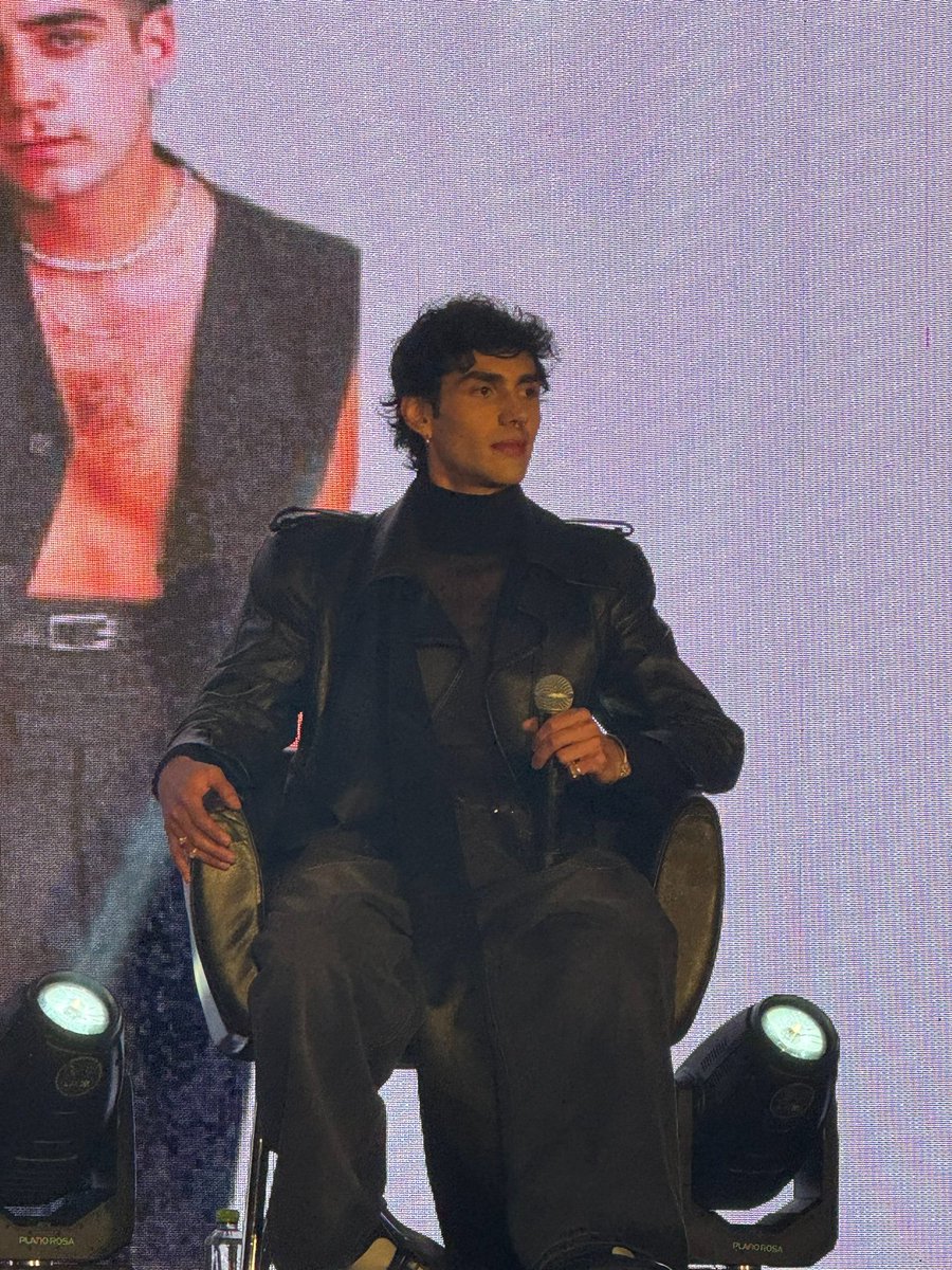 QUE VIVA LOS HOMBRES 
(Los primos Leyva) 

CD9 RELOADED