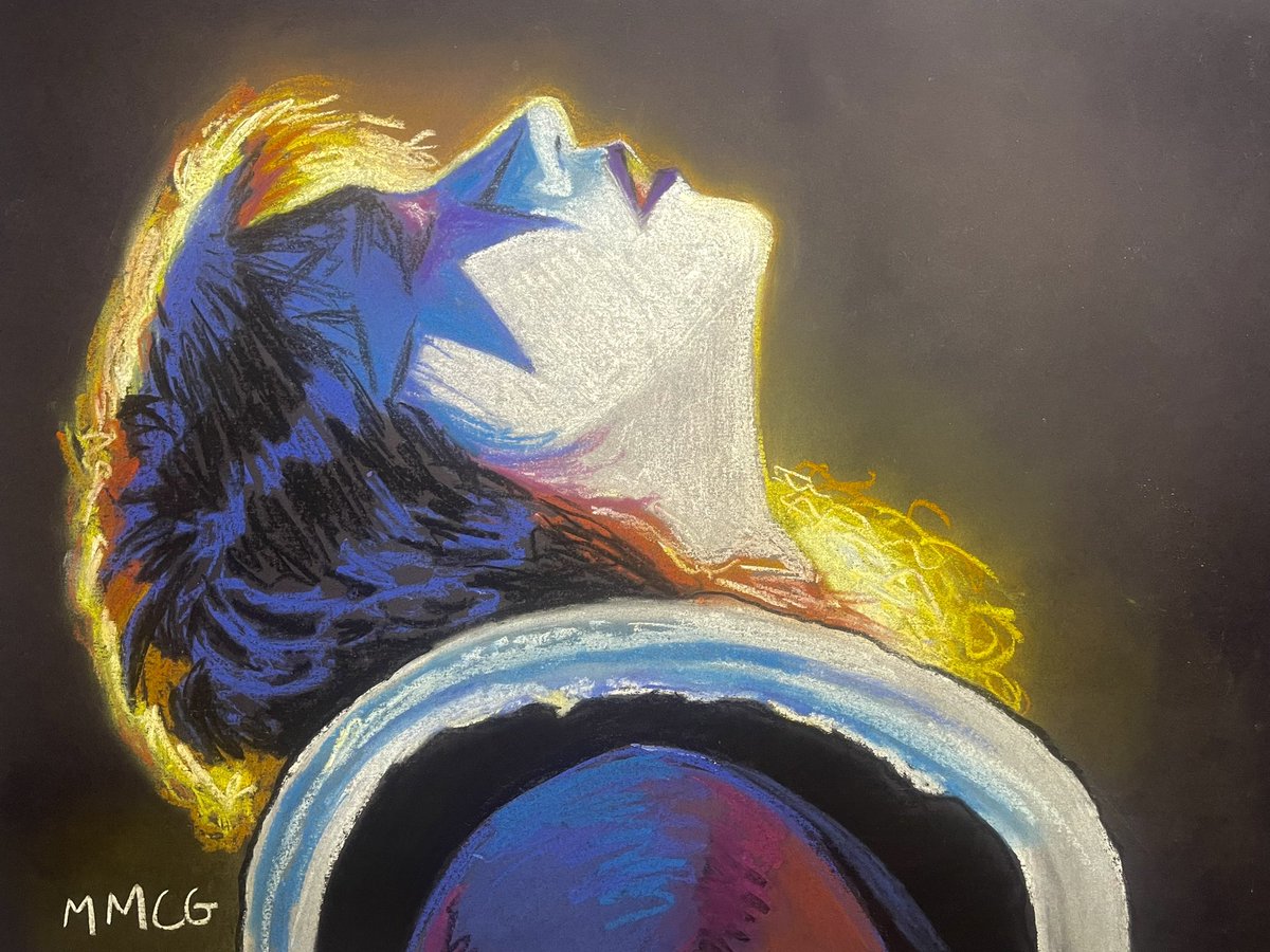 Ace Frehley!! I love this picture so I had to recreate it using soft pastels!!

#kissband #kissarmy #thespaceman