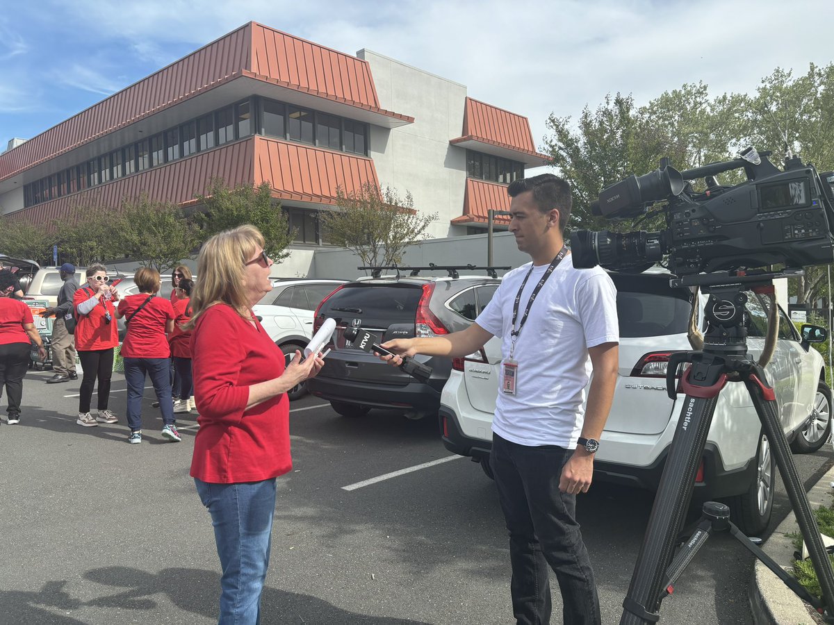 “Education is a right and that is why we have to fight!” East Bay teachers, who are part of the East Bay Coalition for Student Success, are rallying against Superintendent Lynn Mackey and advocating for educator retention and student success. #WeAreCTA