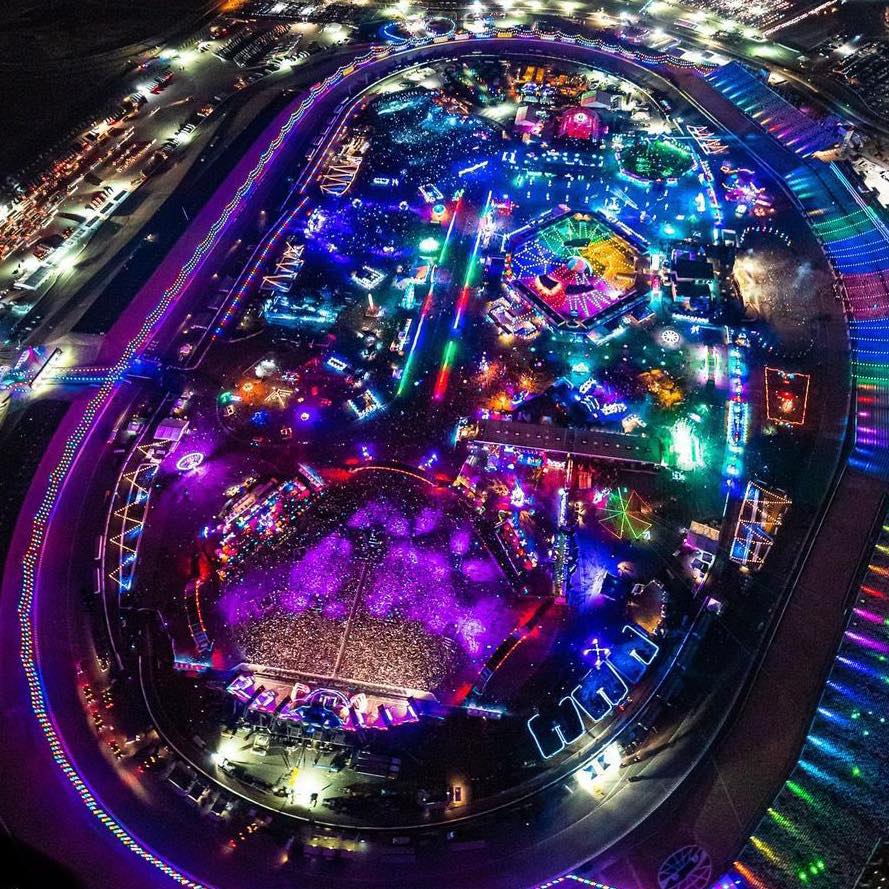 We are officially ONE MONTH until EDC is back!!!! 🤩🤩