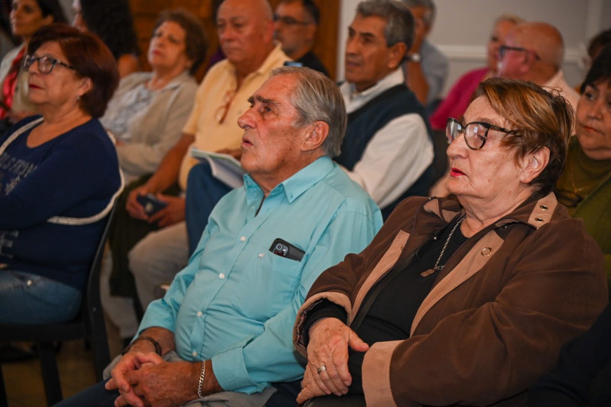 Con orgullo acompañamos a 31 organizaciones que recibieron capacitación contable en <a href="/MuniGodoyCruz/">Godoy Cruz</a>. Estas herramientas son clave para fortalecer y hacer crecer nuestras instituciones.