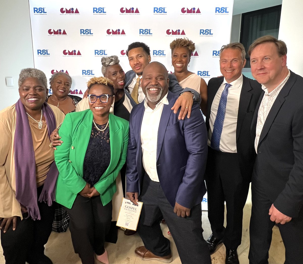 mskarengibson's tweet photo. Last night, I was to be honoured to be included in a list of gospel luminaries who were awarded the RSL Awards and the Gospel Music Industry Alliance Honorary Fellowship. 
Thanks to everyone who has been a part of my journey. I’m grateful. #rslgmiafellow #RSLxGMIA https://t.co/lwtEonUP8D