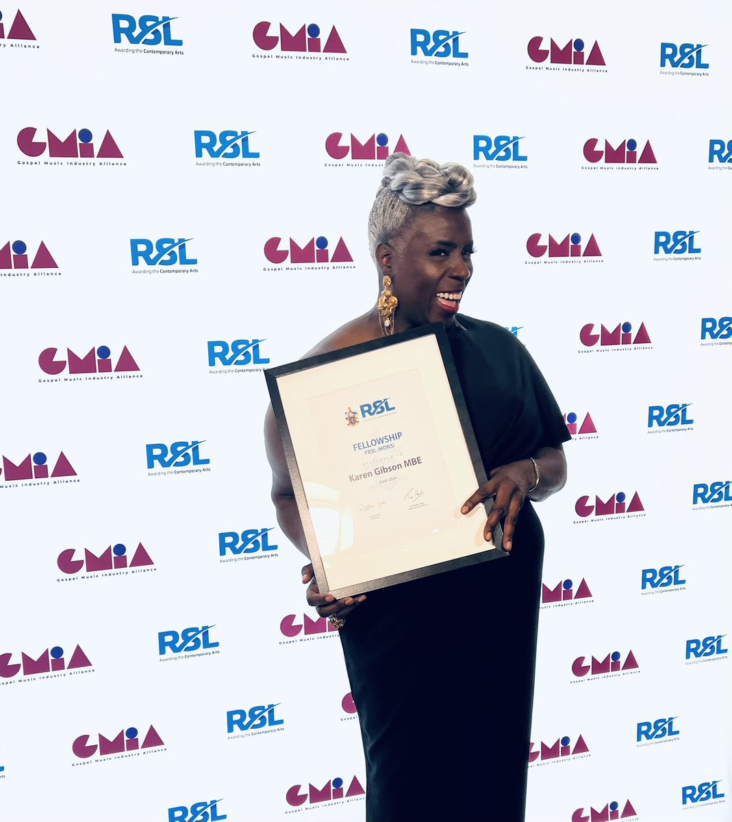 mskarengibson's tweet photo. Last night, I was to be honoured to be included in a list of gospel luminaries who were awarded the RSL Awards and the Gospel Music Industry Alliance Honorary Fellowship. 
Thanks to everyone who has been a part of my journey. I’m grateful. #rslgmiafellow #RSLxGMIA https://t.co/lwtEonUP8D