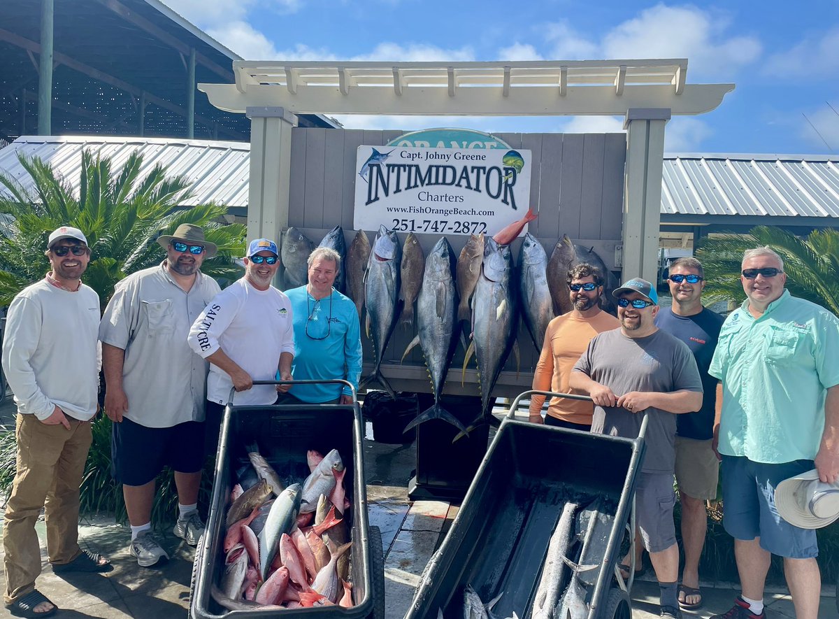 fishgulfshores's tweet photo. Fishing has been a little crazy this year. Seems like fish are scattered all over the place.  We have made it work out but it’s been an exercise in my patience, but it works out! Thanks to James and the guys!
#andemonofilament #uafish #charterboat #seepseafishing https://t.co/xAqbjEnPX3