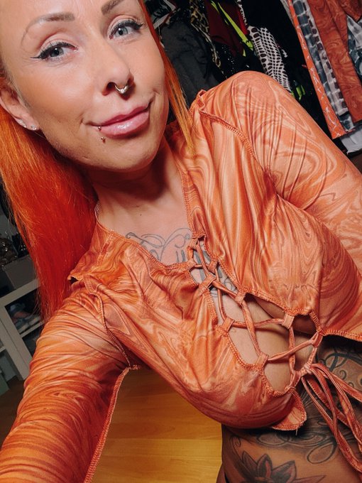 Hi 🤗 Und good night 🤫 #goodnight https://t.co/O8klZCNSEm<a href="/tag/goodnight"class="tags">#goodnight</a>