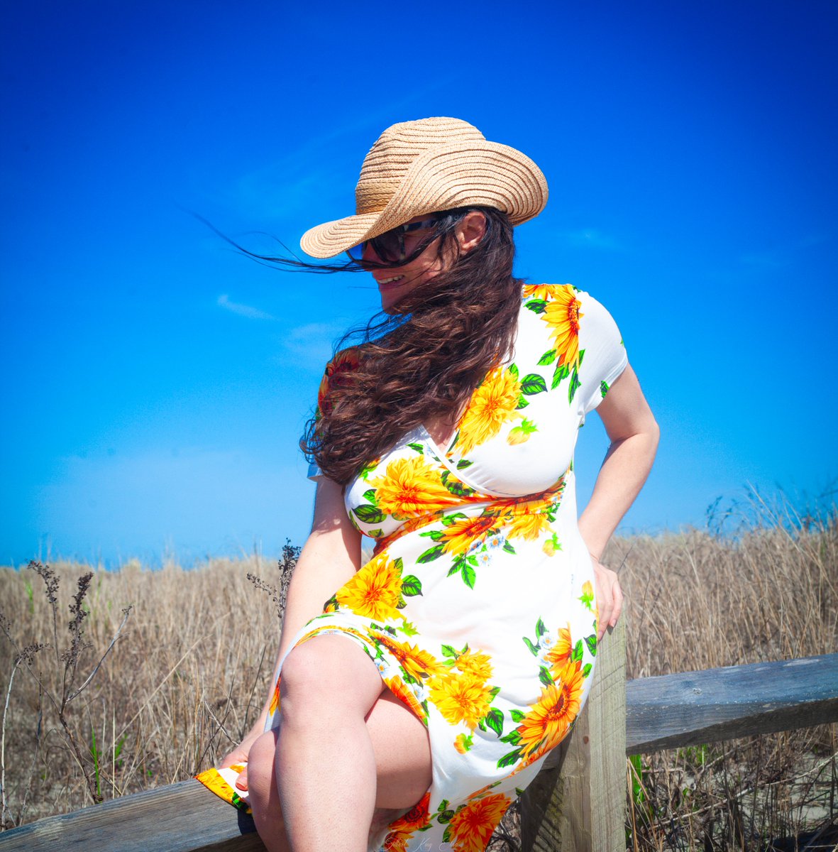 Spring #photography #photooftheday #photograph #sunset #women #fashion #beach #spring #dress #beaches #colorphoto #beauty #sunrise #spring #summer #colourphotography #photoshoot #sun #landscape #photographer #photos #photographylovers #color