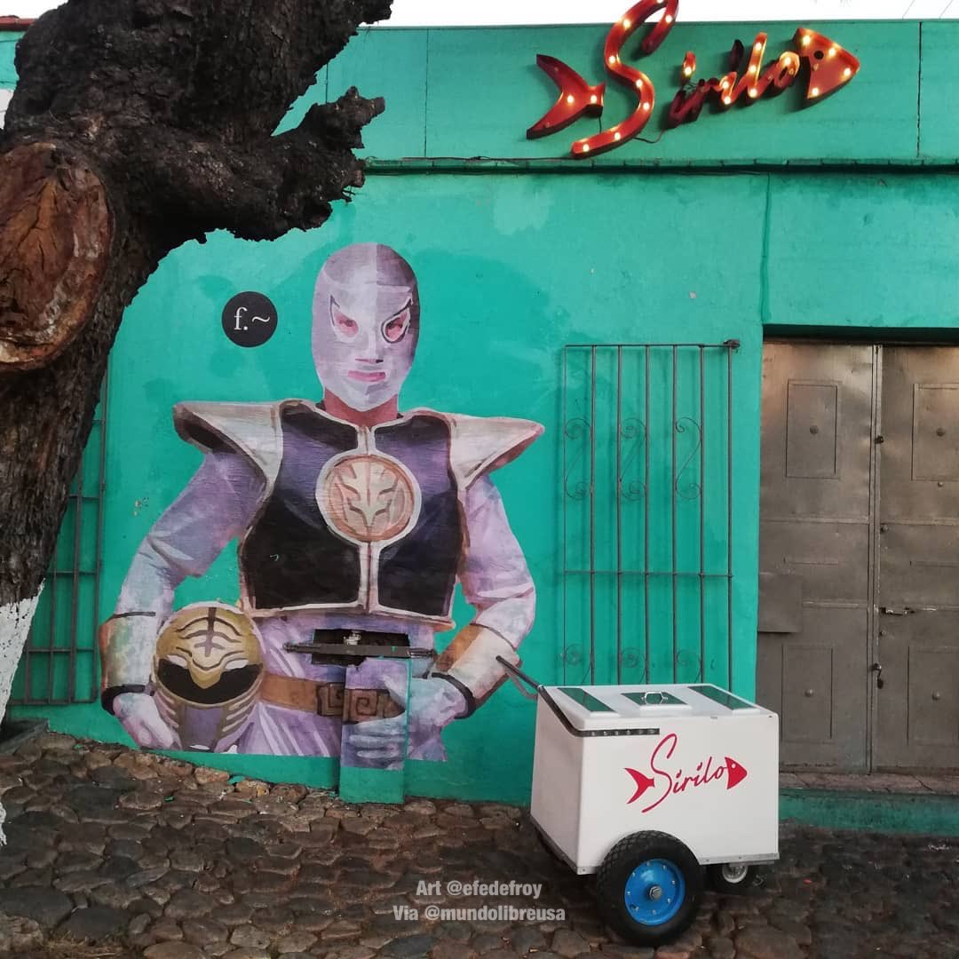 mundolibrearts's tweet photo. “Mexican Ranger” mural at Sirilo Cocina Folk • Art by @efedefroy • Oaxaca, MX https://t.co/FDFTQnxkNn