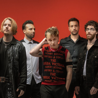 Listen to 'Oh No :: He Said What?' from the deluxe edition of Nothing But Thieves' album 𝐷𝑒𝑎𝑑 𝐶𝑙𝑢𝑏 𝐶𝑖𝑡𝑦 Hit the ❤️LIKE❤️ button to give it love here. Don't forget to listen and vote: bit.ly/3Q3Tubr