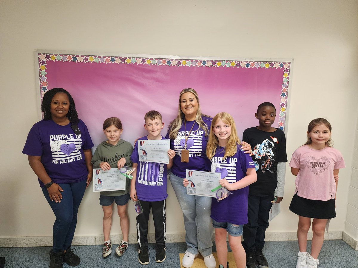 Purple Up!
<a href="/CESg8trs/">Creekside Elementary</a>