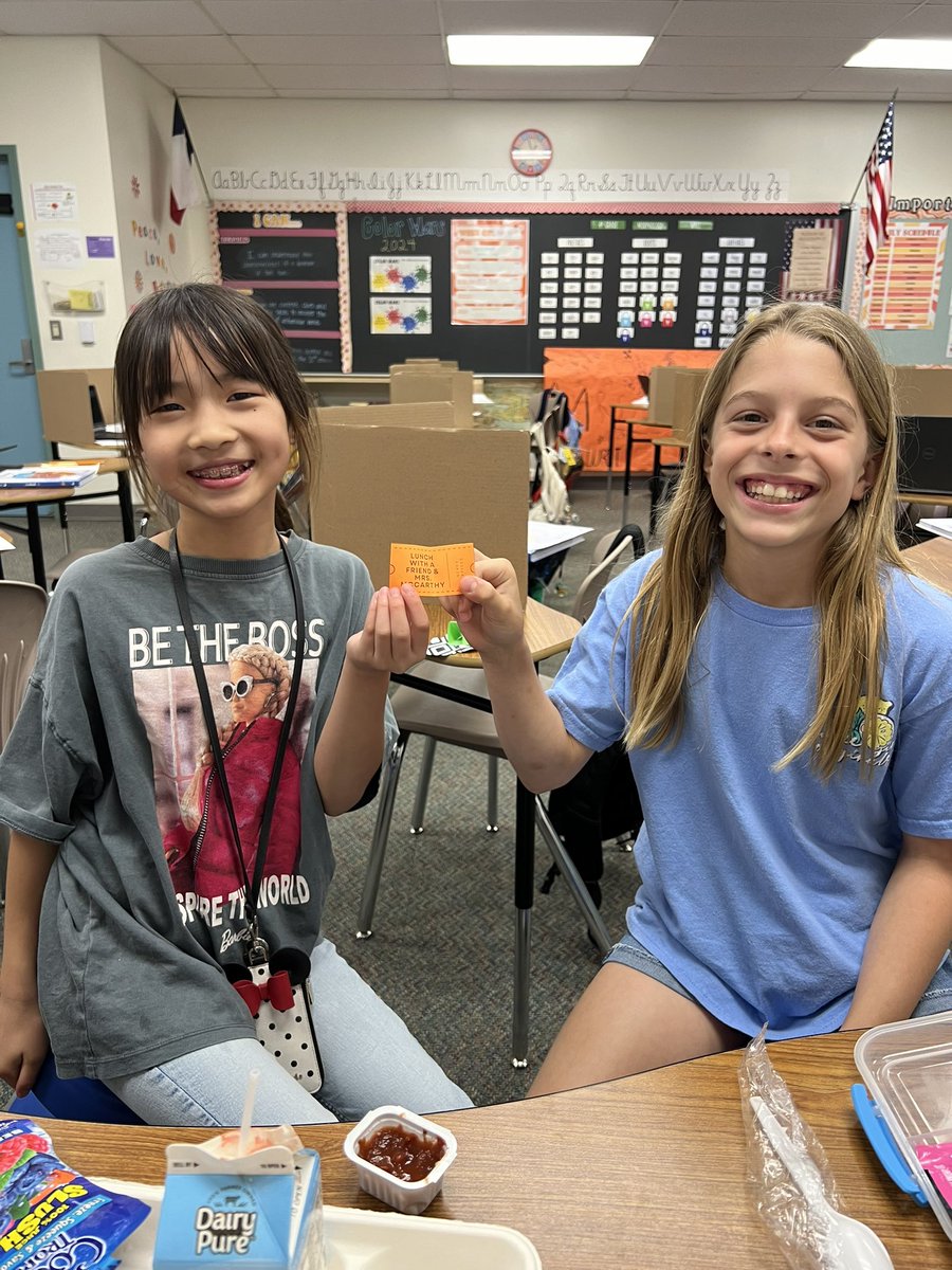 Ashlee McCarthy tweet media