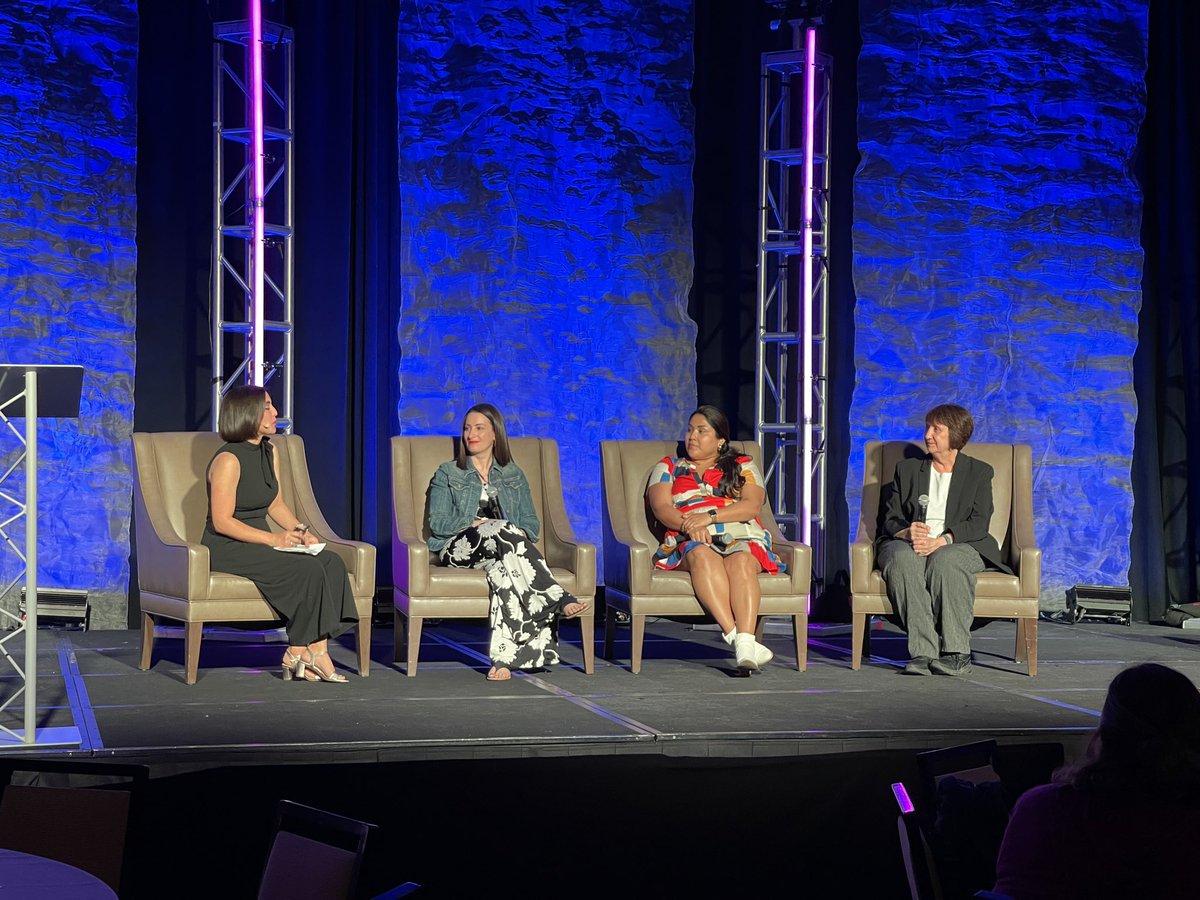 Power panel w/ @ArianaDonley and reps from @bestofnextdoor @Meta and @LinkedIn #GSMCON2024 all are super bullish on AI tech and providing more tools to public agencies to reach communities. #socialgov @GovernmentSM @Nextdoor AI can nudge better behaviors, quality discourse, etc.