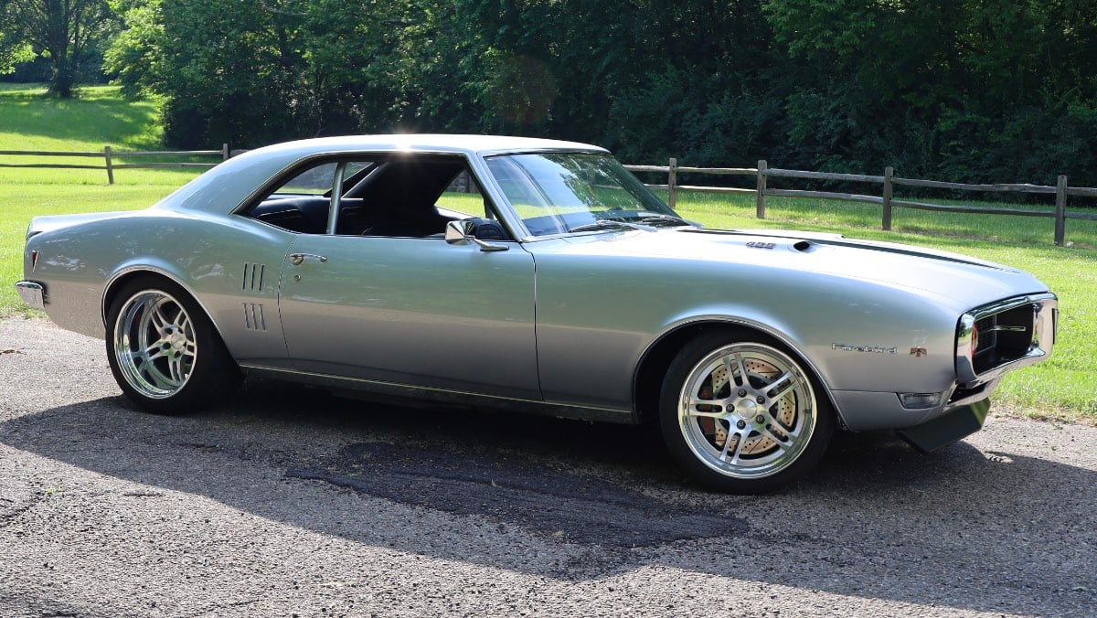ForeverPontiac's tweet photo. Want to be our #Garage Grab tomorrow and shown on our social media? Simply create or update your Garage on our website to showcase your #Pontiac at: https://t.co/tMTtPKTTny

#foreverpontiac #Pontiaconly #Pontiacfirebird #firebird #classiccars #car #auto #vehicle #garagegrab https://t.co/o3XsVNSYey