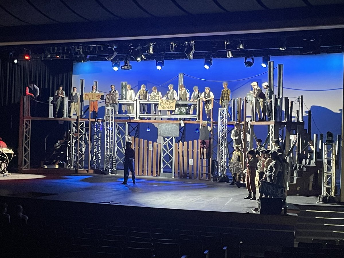 UHS Drama tweet media