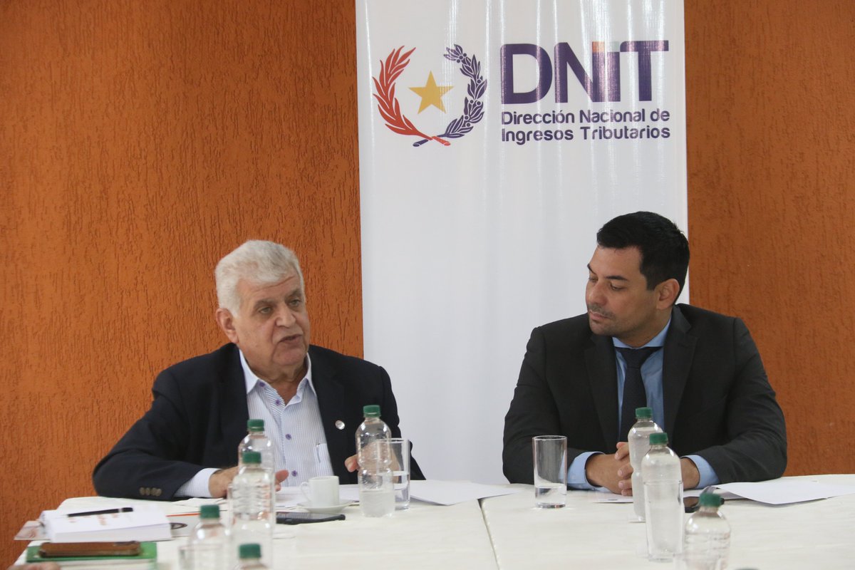 DNIT 🇵🇾 (@dnitpy) on Twitter photo El gerente general de Impuestos Internos, <a href="/EverOtazu/">Ever Otazú</a> conversó con representantes de las cámaras de comercio de Ciudad del Este, Salto del Guaira, Pedro Juan Caballero, Nanawa y otras ciudades de frontera sobre el Régimen de Turismo y la situación de la normativa vigente El gerente general de Impuestos Internos, <a href="/EverOtazu/">Ever Otazú</a> conversó con representantes de las cámaras de comercio de Ciudad del Este, Salto del Guaira, Pedro Juan Caballero, Nanawa y otras ciudades de frontera sobre el Régimen de Turismo y la situación de la normativa vigente
