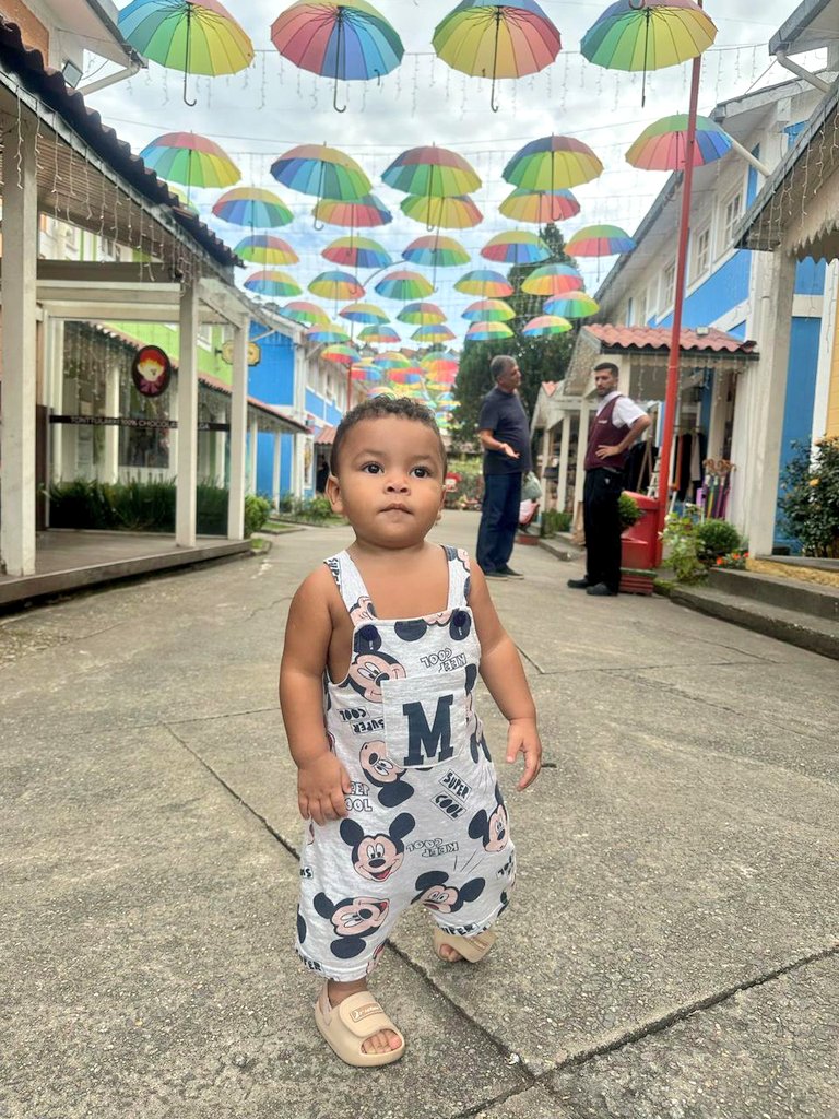 Raaybalaa's tweet photo. Eu não sei viver sem você 🥺🙌💙 https://t.co/P6NtT0t9fn