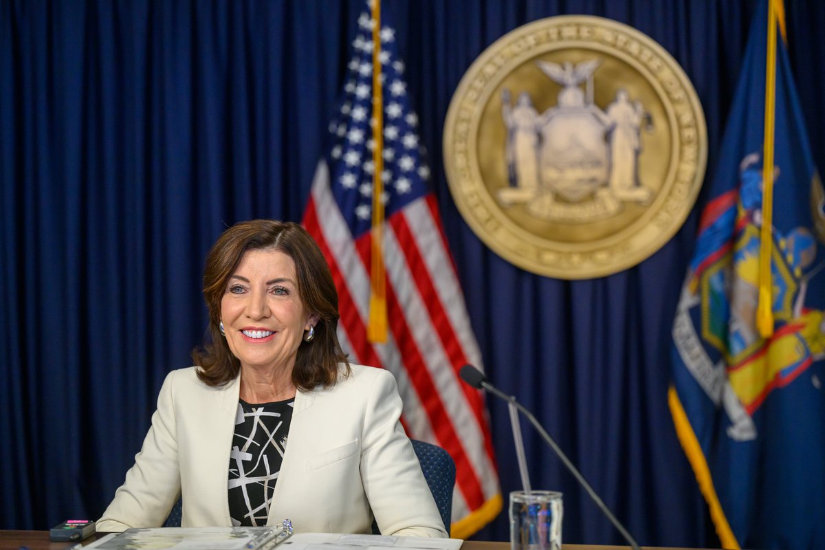 GovKathyHochul's tweet image. Years ago, I had to leave a job I loved because we couldn’t find childcare. Too many working parents still face that struggle today.

Together with our partners in the @WhiteHouse, we’re taking action to expand access to childcare &amp;amp; give everyone a chance to succeed.