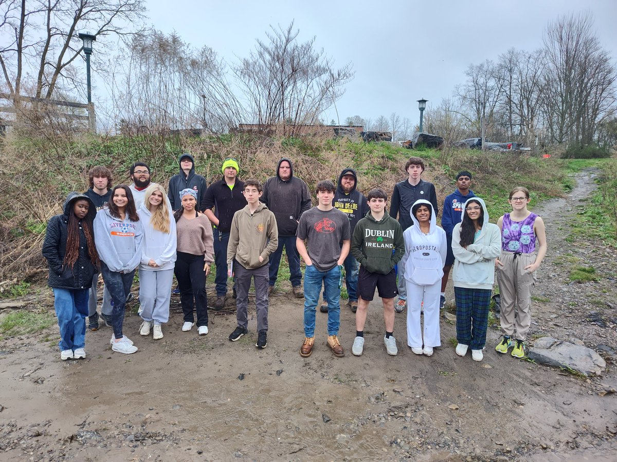 What a great day to stock some Brown Trout (Salmo trutta) in Limestone Creek. Students raised trout in a recirculating pond at CERF @villageofminoa to determine the best method for ammonia filtration. Fish were weighed and released. @ESMSchoolDist