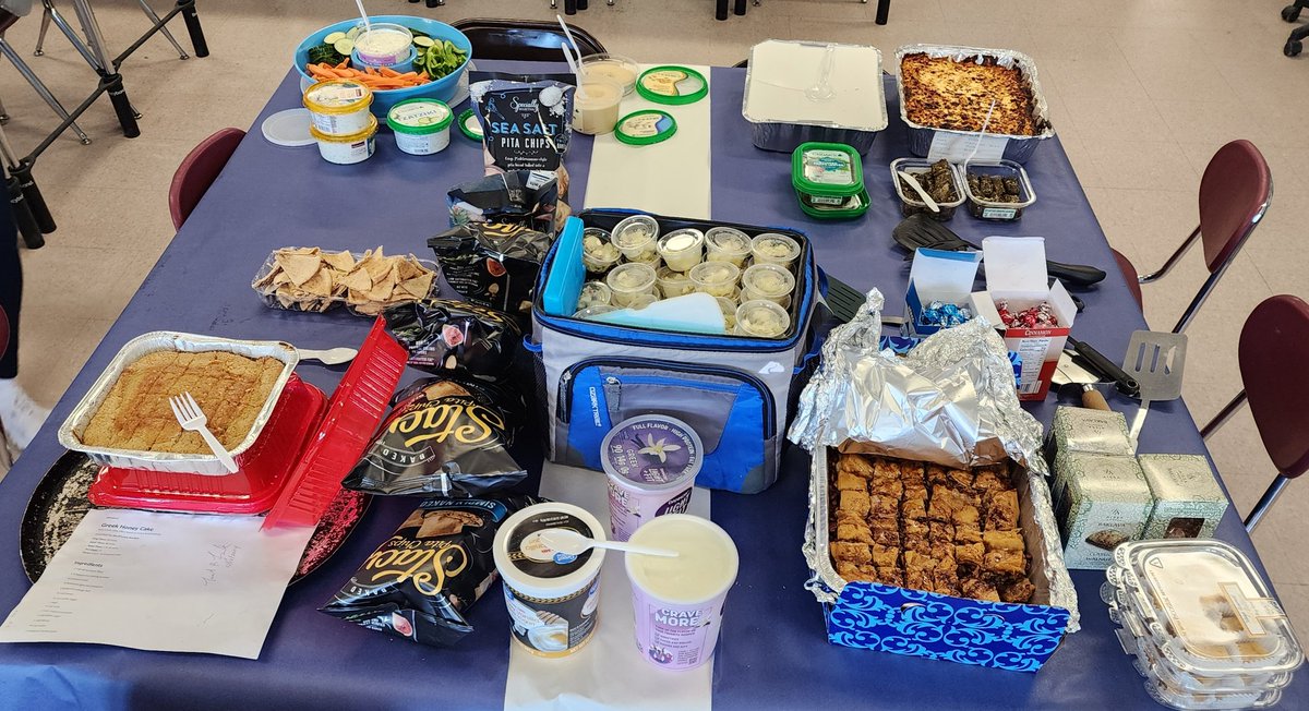 We appreciate all of our SNHU families who sent in a taste of Greece today. The students were able to sample baklava, pastitsio, Greek yogurt, Greek honey cake, hummus, tzatziki, Greek potato salad, pita chips, stuffed grape leaves, and Greek candy. Efcharistó!