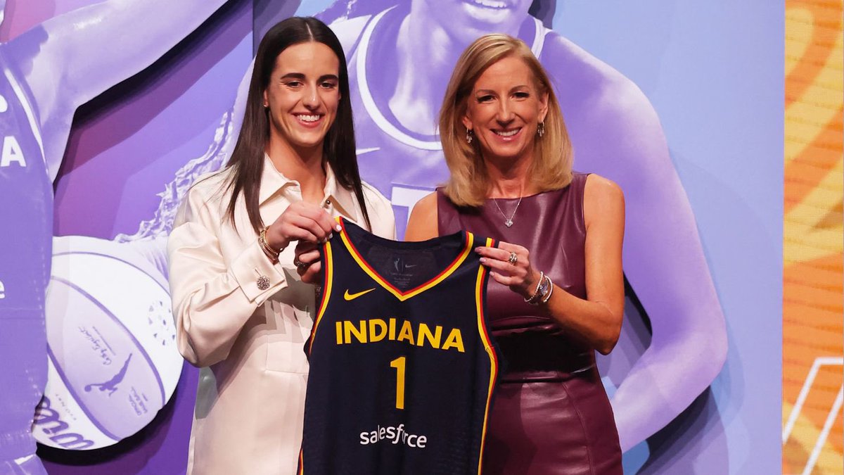 The Caitlin Clark effect in Indianapolis: Courtside tickets to her Fever debut cost double compared to Pacers playoff tickets, per @gametime. Fever courtside seats = $2,453 Pacers courtside seats = $1,220 Clark is becoming one of the biggest draws in sports.