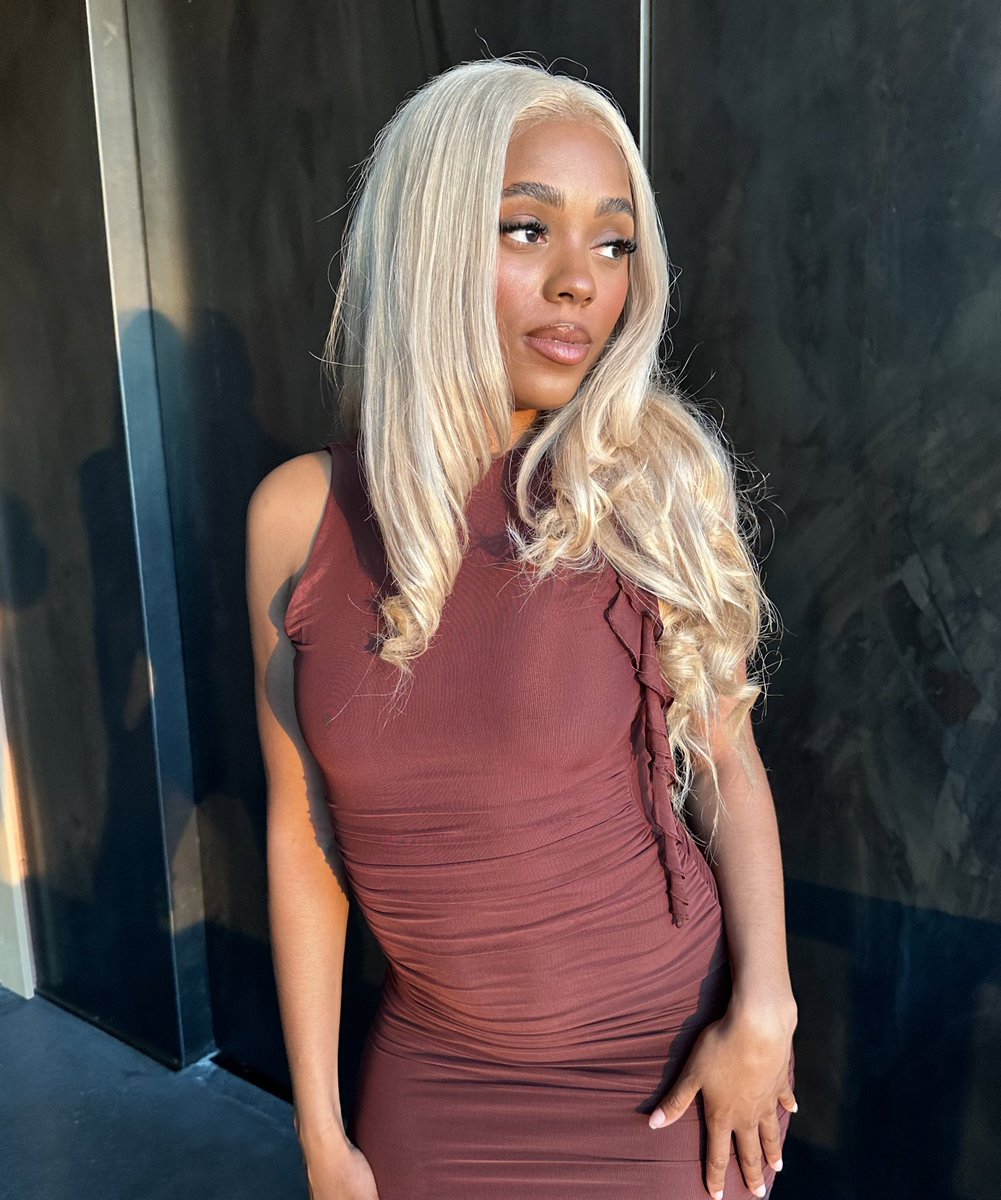 ShyanneHyman's tweet photo. Type Shit. https://t.co/yl7XeYEmSU