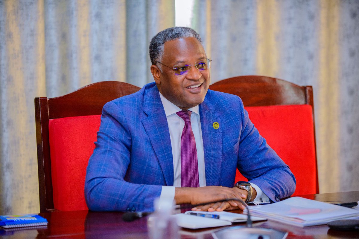 Jim Yonazi tweet media