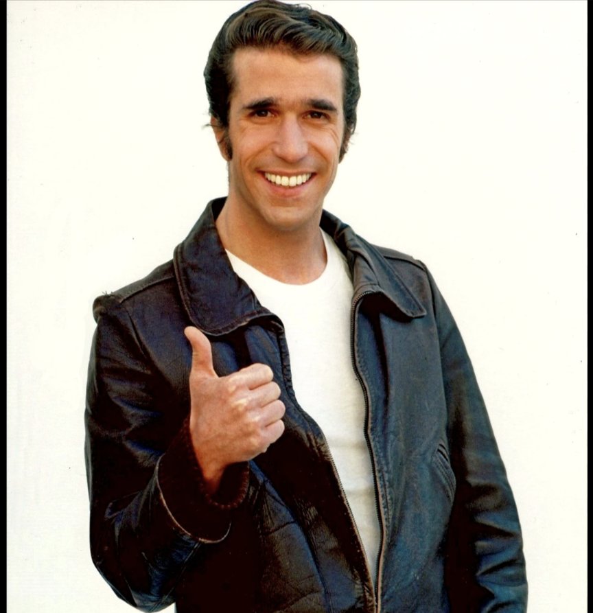 fitzhulk's tweet photo. @hwinkler4real ,
Just finished listening to your amazing book on audible.
When you're describing your Emmy win for #Barry, it brought tears to my eyes. Thinking back to watching you  as The Fonz  to An American Christmas Carol .. you are a class act and an icon!! Aaaaay👍 https://t.co/CtZAbzUi16