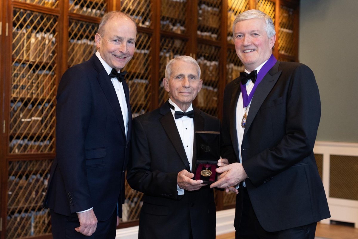 Congratulations Dr. Anthony Fauci on winning the Stearne Medal.

Your commitment to evidence-based decision making and speaking truth to power had an impact far beyond the U.S.

It helped shape public health policy around the globe, and save countless lives.

@RCPI_news
