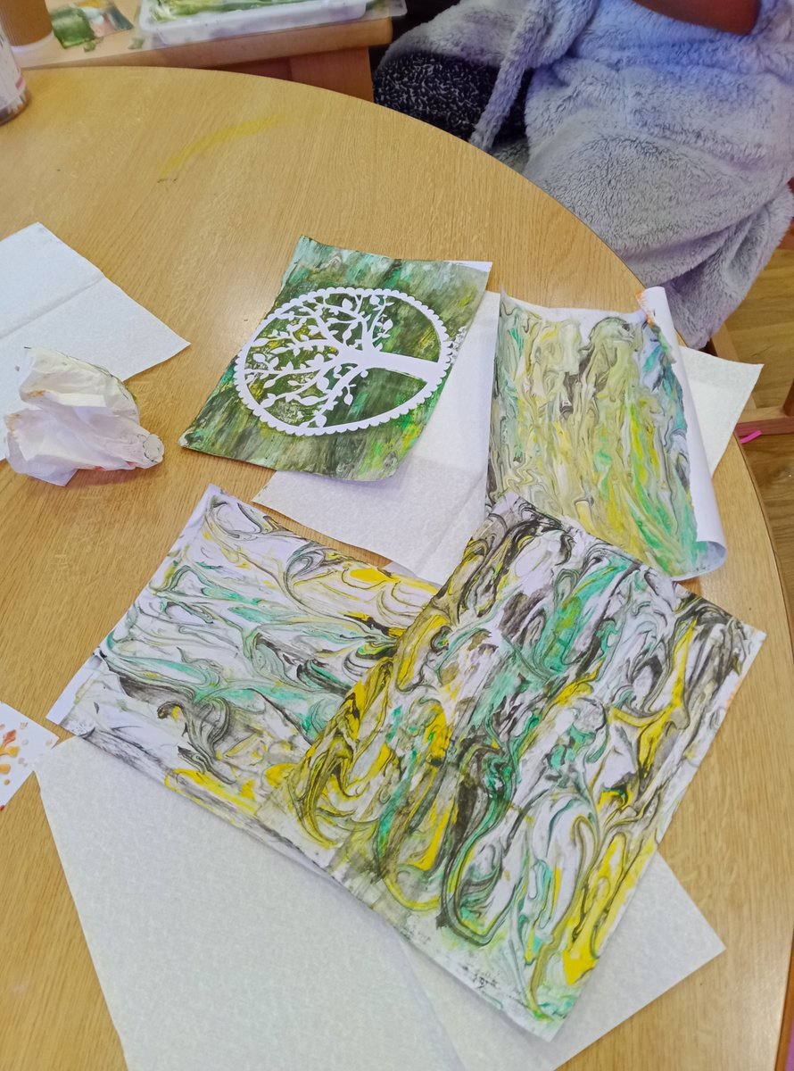 SPARC therapy group with Rob on Norbury ward today, enjoying a messy therapeutic art session, using shaving foam and paint, the ladies have created some beautiful art work, they loved the patterns, the sensory and found it really good fun.