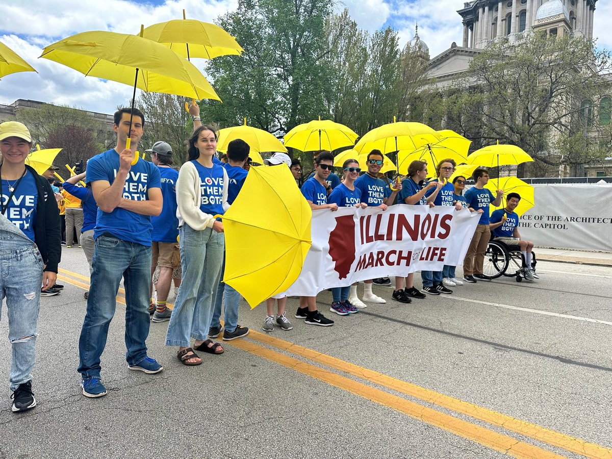ohdschicago's tweet photo. Our Respect Life Senior Coordinator, Ray Pingoy, led the charge as we attended the Illinois State March for Life in Springfield today!

With banners and full hearts, we march to amplify the voices of the voiceless and build a culture of life!
#MarchForLife #ProLife 🕊️✨ https://t.co/CAe0DU0Quj