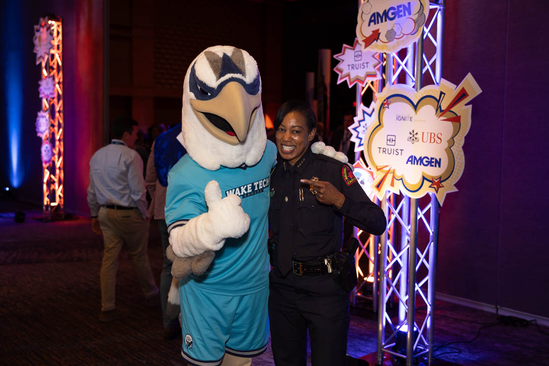 waketechcc's tweet image. [ NEWS ] - Celebrating #HeroesInTheHallway at #WakeTechIGNITE. Thank you to everyone who made the event such a huge success! We are a college of illuminators surrounded by a community of illuminators!

details: bit.ly/3VYS0Db
@WTCCFoundation
