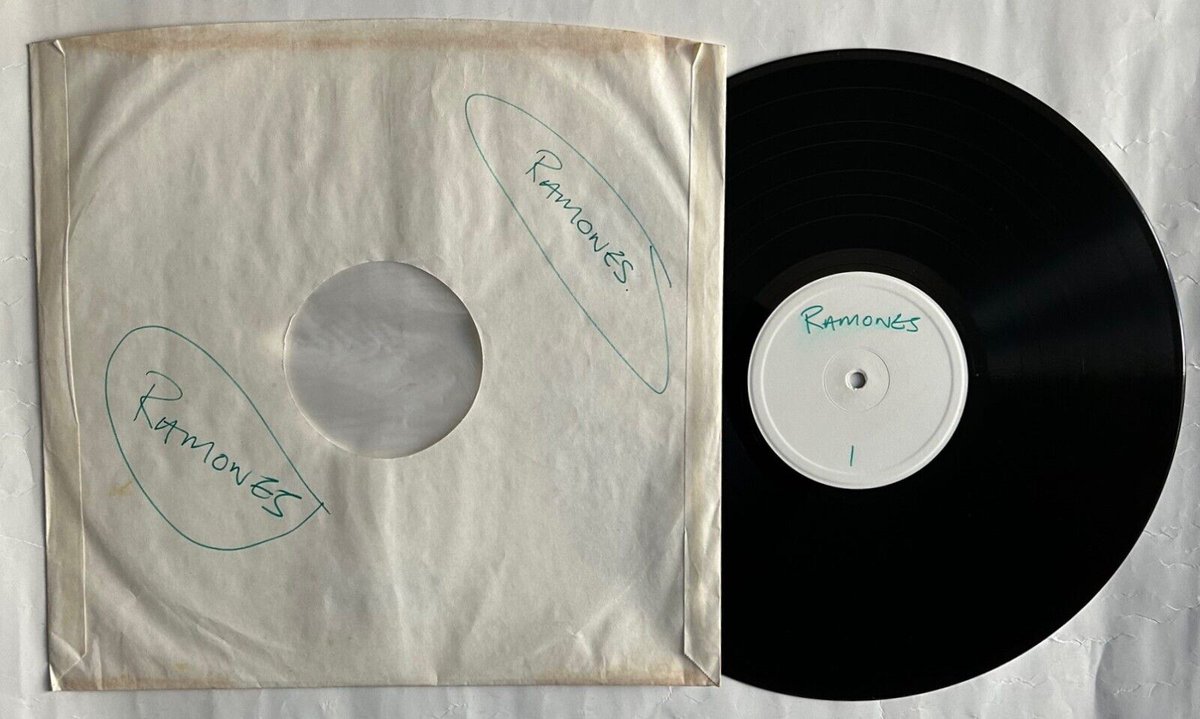 archived! GBP 485 | Ramones. Ramones. White Label. Original Uk Lp. Sire 9103 253. 197 #vinyl popsike.com/ramones-ramone…