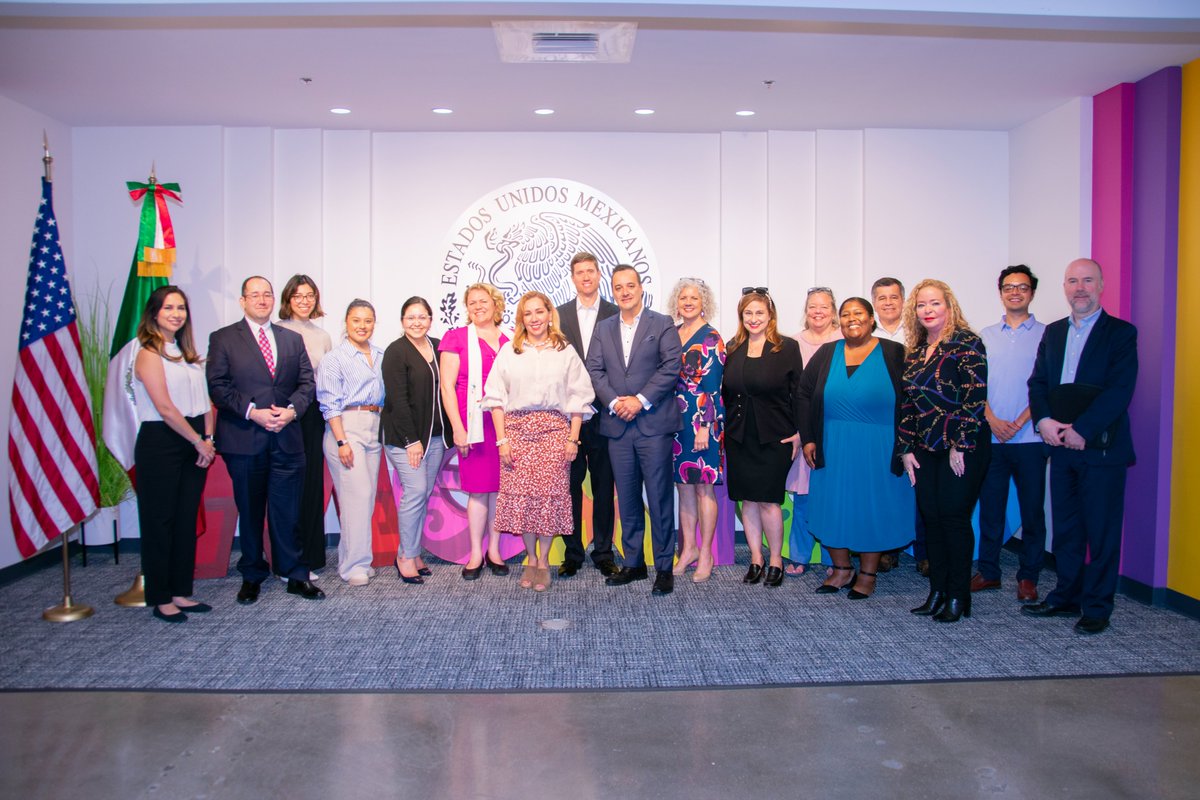 Consulado General de México en Houston tweet media