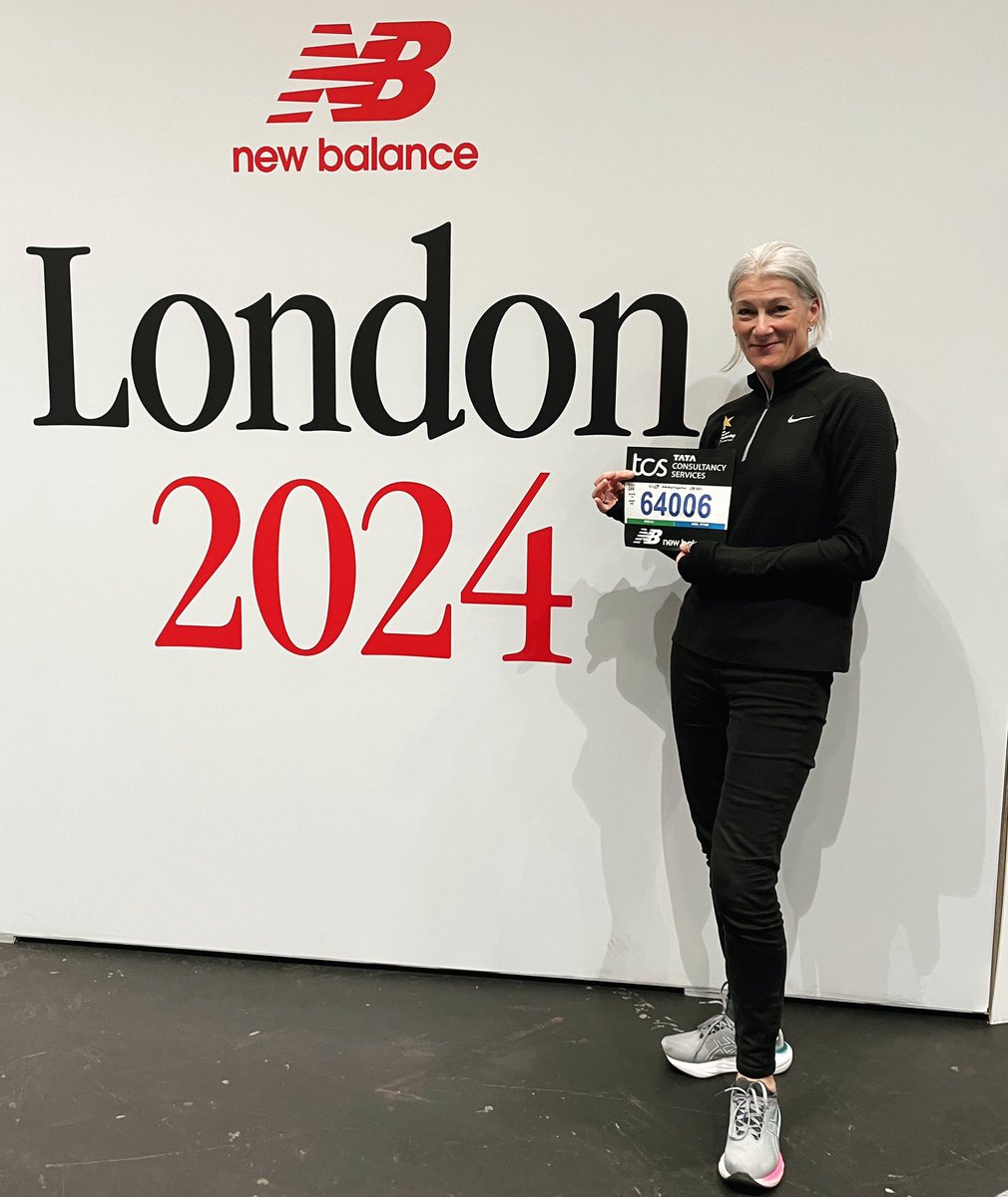 4 days to go & feeling very real now 😬 Everyone telling me to go enjoy it - all 26.2 miles of it! Feeling the vibes at the @londonmarathon Running Show today 🙌🏼 🏃🏼‍♀️ Plz donate to @runforron to help even more young athletes fulfil their potential ⭐️ 2024tcslondonmarathon.enthuse.com/pf/jo-summers