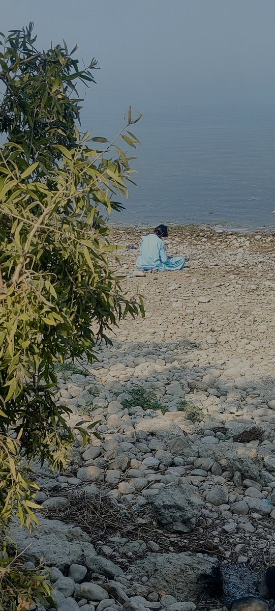 He was sitting alone for hours and I don't know what he was thinking. Perhaps, thinking about their lives in the toxic and bitter waters. 2/n