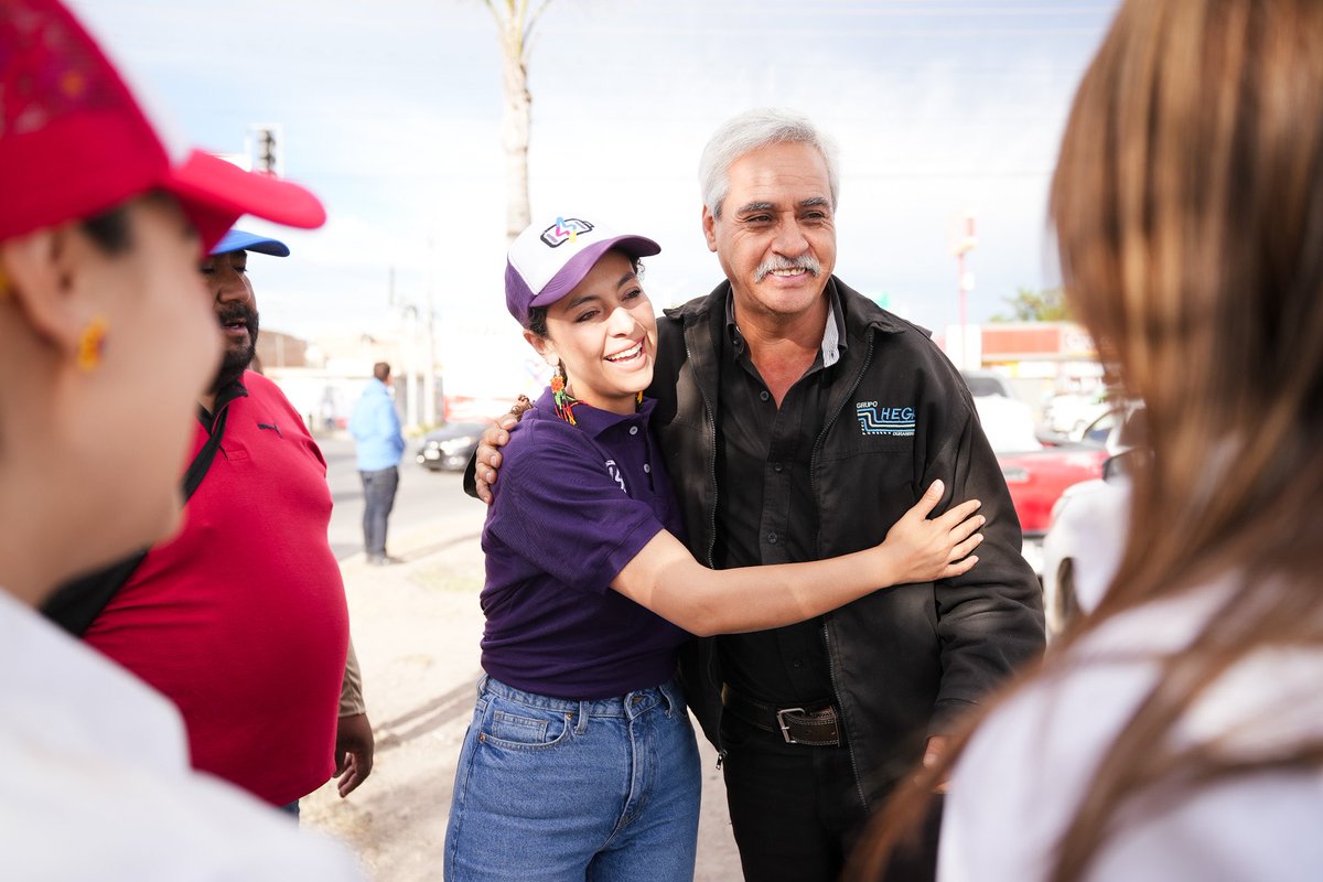 El distrito ✌🏻 seguirá bien representado con @SugheyTorresR.⚡️ ➕ Aquí tu voz cuenta, aquí te escuchamos y nos llevamos tus causas e ideas 🔋🔋 para trabajar por ellas. 👊🏼 #Senadora3en1+ #TuFuturoEsAquí