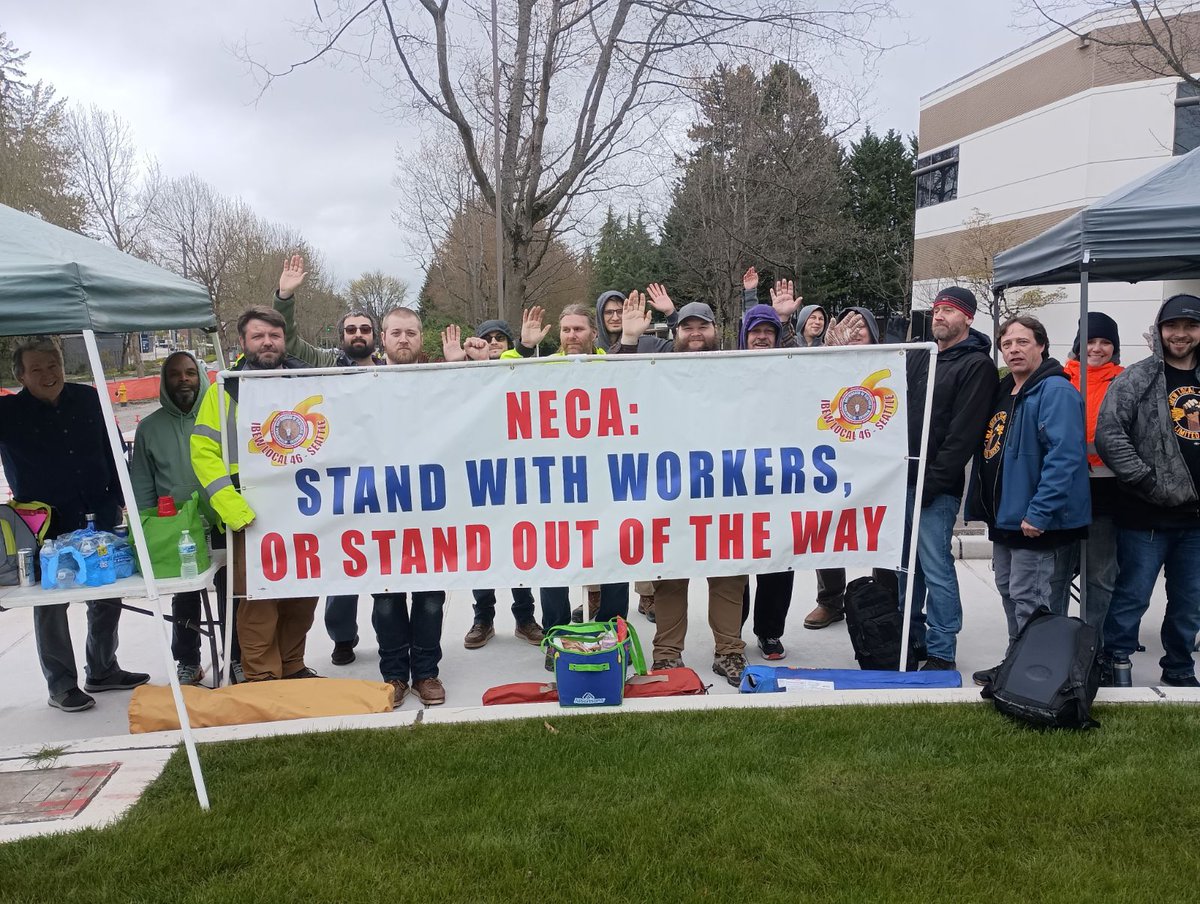 IbewLocal46's tweet photo. #limitedenergy #ibew46 #solidarity 💪⚡️ https://t.co/YyqtJIfe0L