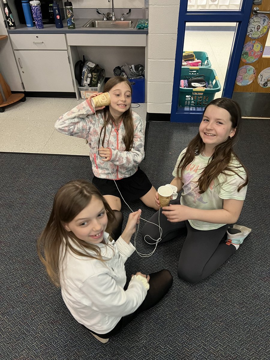 An afternoon of wave activities…we worked on sound waves👍🏻 <a href="/WindsorWildcats/">WindsorWildcats</a> #science