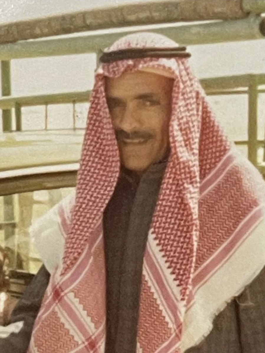 ها قد أكملت عامك الأول وأنت غائبٌ عنّا وما زالت ذكراك تُعانقنا ، رحمك الله بقدر اشتياقنا لكـ وجمعنا بك في فردوسه الأعلى.