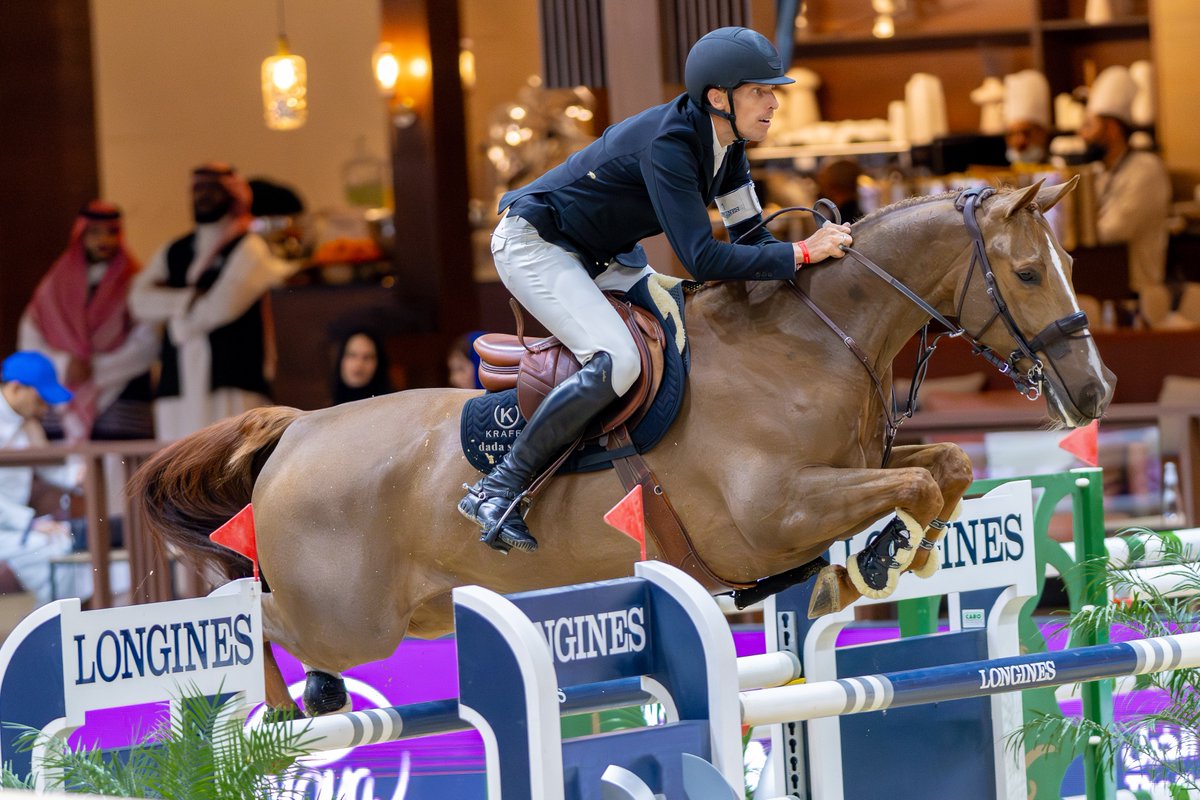 FEI_Global's tweet photo. Speedy Swede’s soar to success! 🚀

It was a full-throttle thrill ride for the opening competition at the @Longines #FEIJumpingWorldCup Final 2024 in Riyadh! 🎢

👉 https://t.co/br7x1aXeos

📸 ©FEI/ Benjamin Clark

 #TimeToBeat #Longines #FEIJumping @LonginesEq https://t.co/hg8ObLFImt