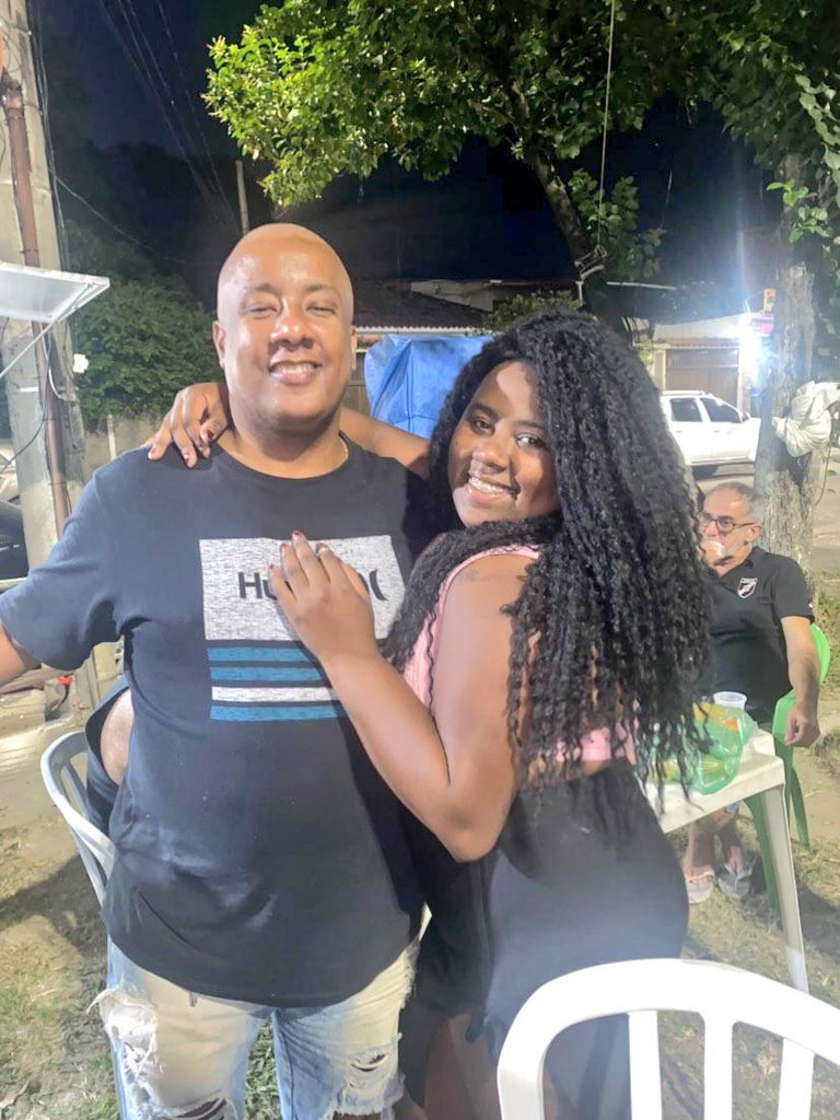 tayanecristineh's tweet image. Tá aí quem eu puxei , até no meu jeito de ser 🤪 ❤️ 
#papai