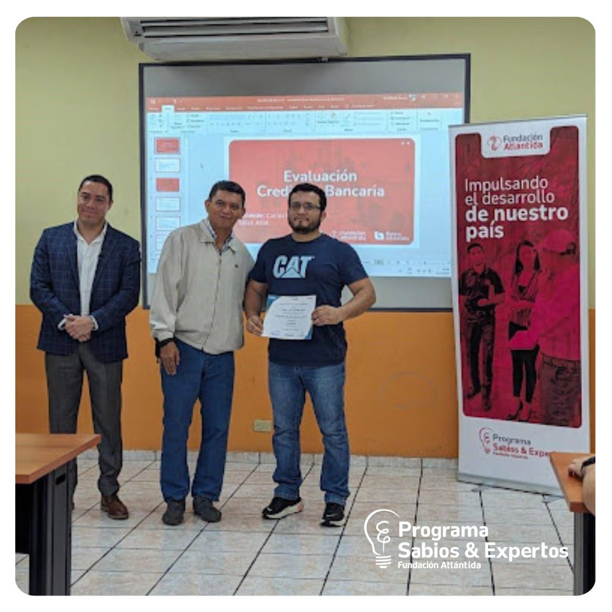 SabiosYExpertos's tweet photo. En Marzo, el Programa Sabios &amp; Expertos realizó un taller dirigido a miembros de ASIA titulado “Perspectivas Financieras para la Construcción, Aprendiendo de Finanzas y de la Evaluación Crediticia Bancaria”.

El taller fue impartido en 3 sábados, y duró un total de 12 horas. https://t.co/h5O1jWJQfn