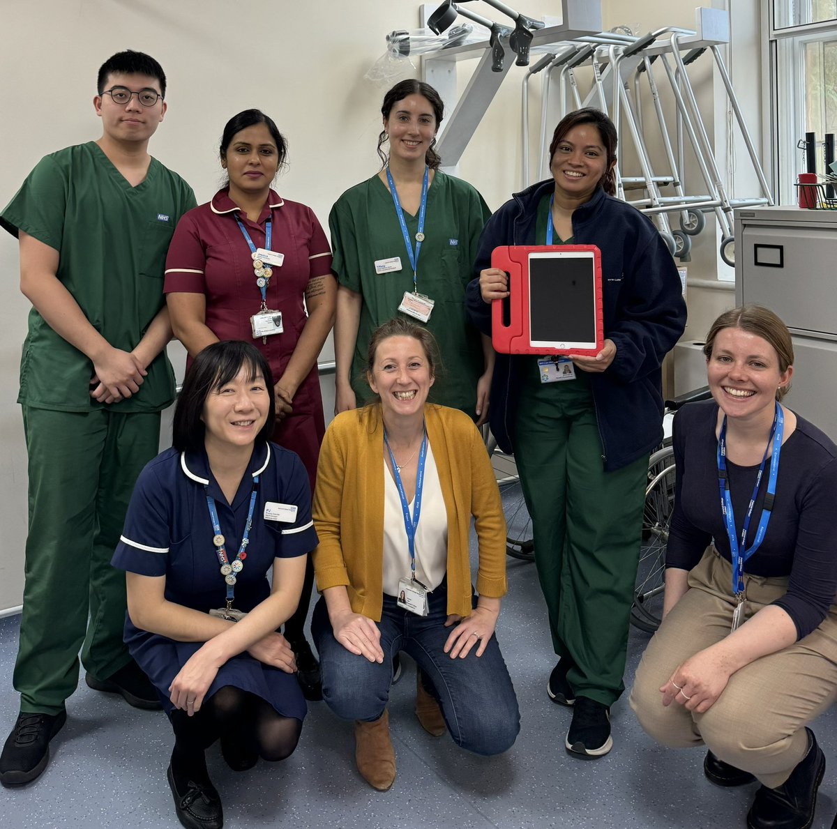Celebrating our 1st patient enrolled in the #I4F study! 🙌 amazing effort from the MfE team @ImperialNHS Can video-based records enhance team communication, clinical assessment & care for older people with frailty without burdening patients or staff❓ @PSRC_NWL @Isla_health