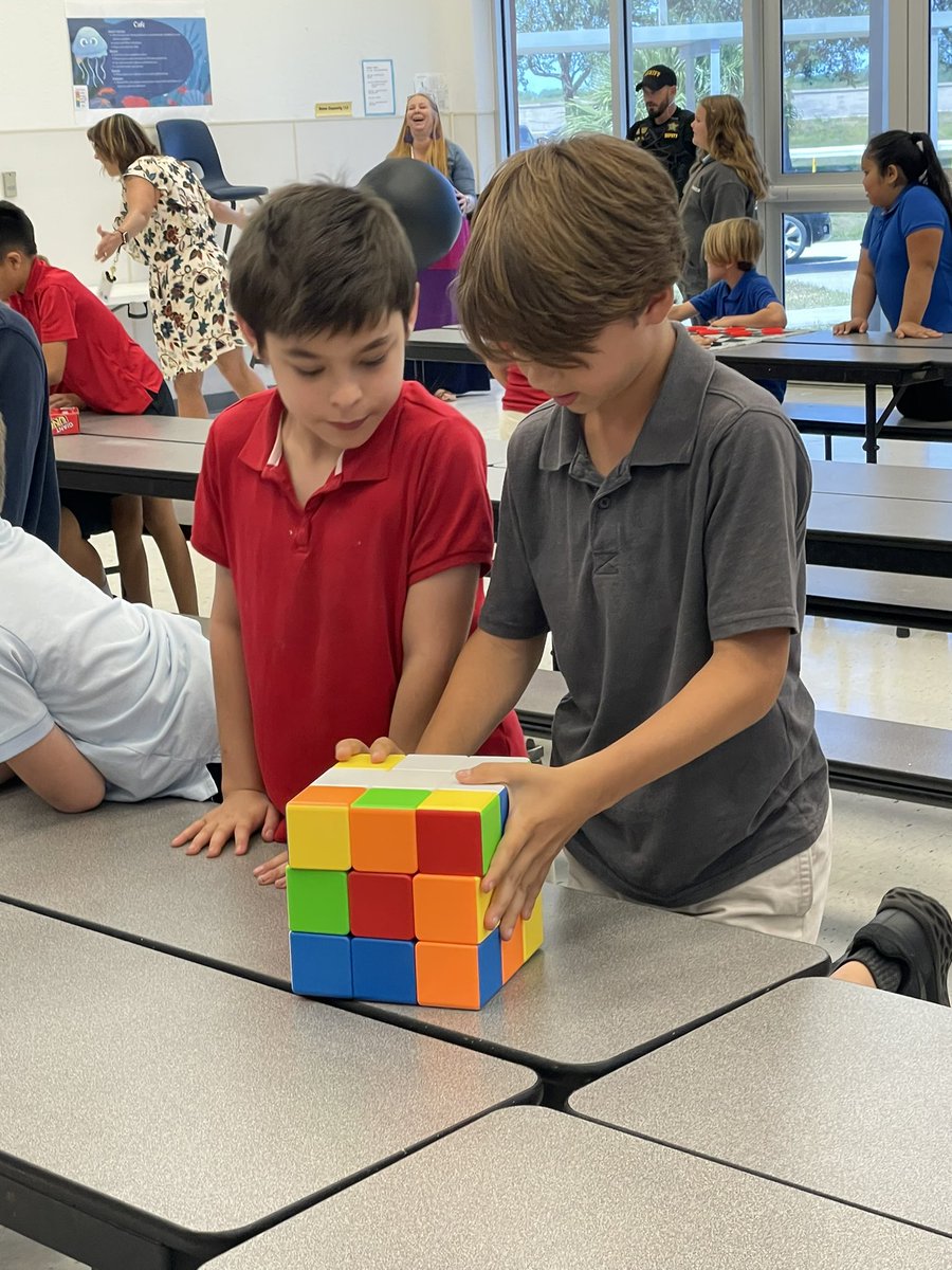 GUM-GUMMI BEARS - GIANT GAMES to celebrate TCE as the superintendents iready challenge winners @JeramyKeen @MrsRouxRocks @IRCSchools