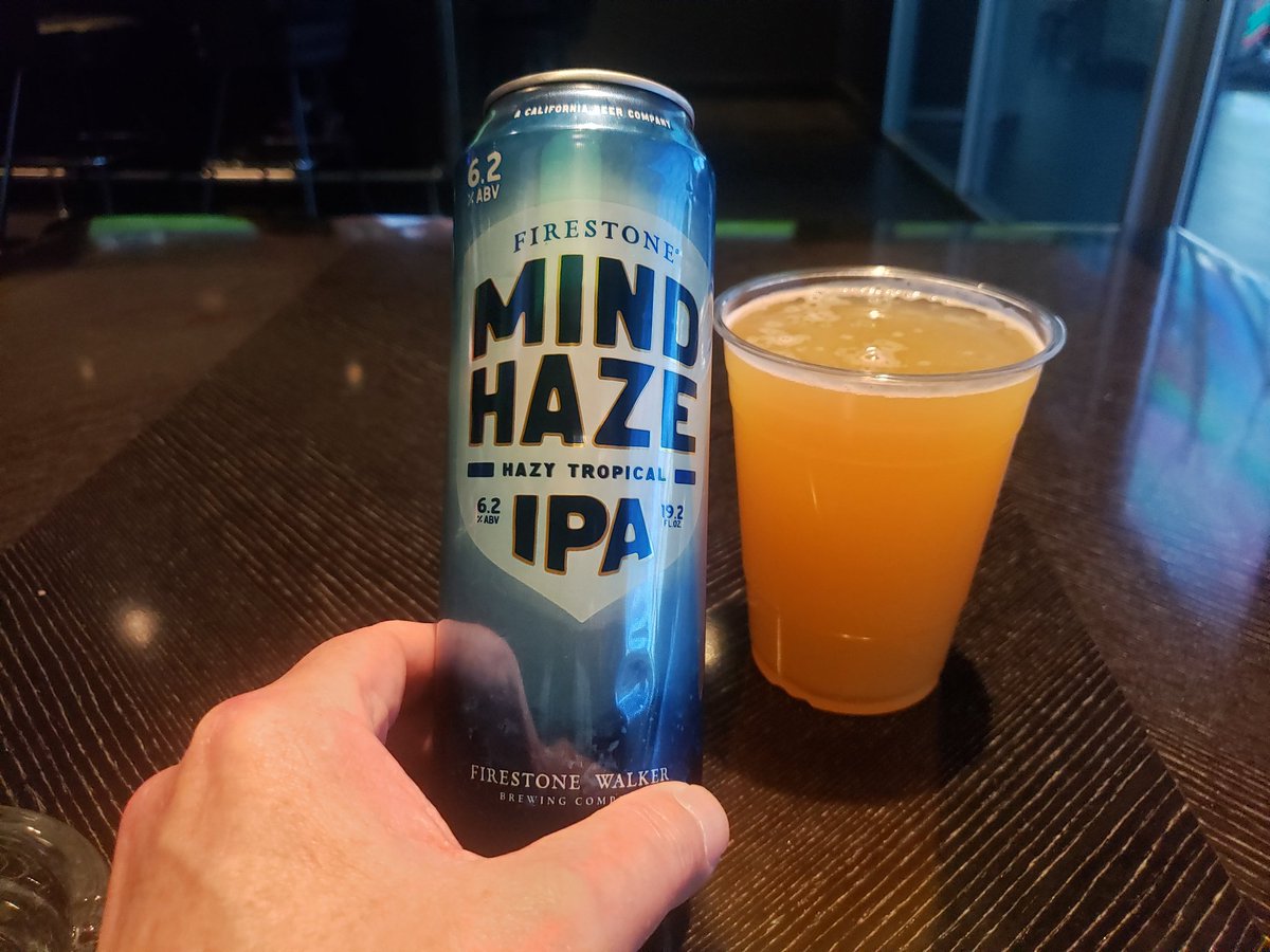 AS JULES FROM PULP FICTION WOULD SAY... THAT'S A TASTY IPA! Okay, for $3 and change, from California comes the @FirestoneWalker Mind Haze Hazy Tropical IPA. So... much... Melon! In a handy dandy 19.2 oz (568 ml) can. This is a good one.