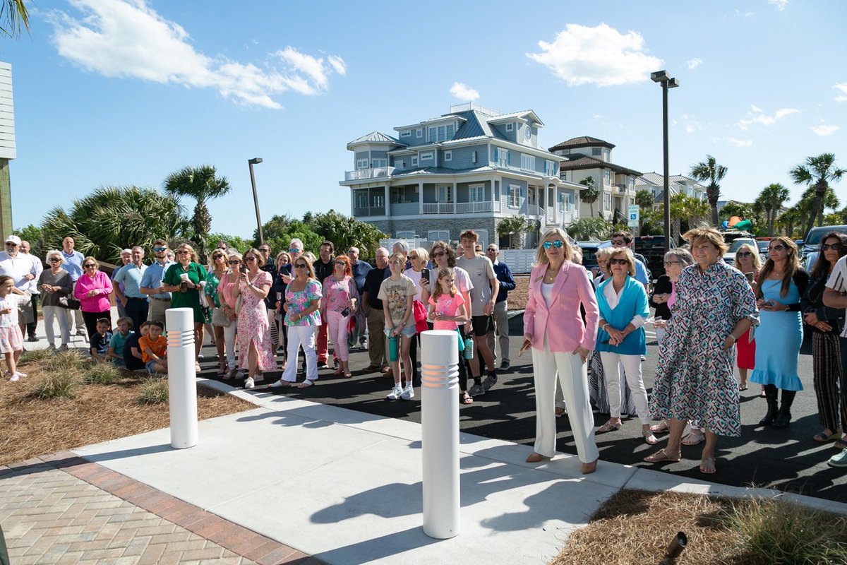 We celebrated the opening of the Beach Club with a special Ribbon Cutting Ceremony last Friday. It was a beautiful day to commemorate this historical event which was first placed into motion in 2019 by many Club leaders and visionaries.   #dunesgolfandbeachclub