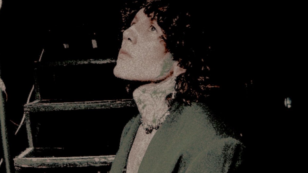 tragicmantra's tweet photo. ⠀
  ⠀⠀⠀⠀⠀⠀.;⠀𝐊𝐈𝐄𝐑𝐀𝐍 𝐌𝐎𝐑𝐑𝐈𝐒.

music artist. rumoured cult leader. og scene kid. british. an original character crafted for the outerbanks verse. SL's | banter.

⠀⠀⠀⠀⠀⠀⠀⠀ ↻ | ♡ | ↓ https://t.co/Uvek7gyhii